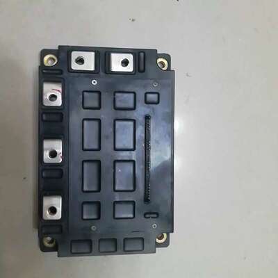 议价PM300CSA060,300安大功率模块，功能OK。可维修