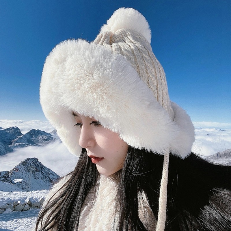 西藏拉萨青海湖草原旅拍羊羔毛绒雷锋帽云南新疆度假保暖雪地帽女