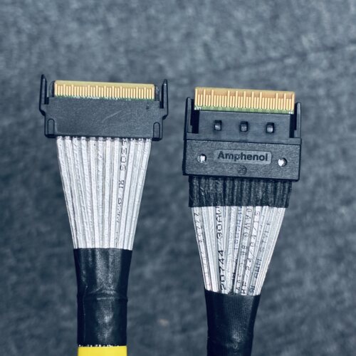 安费诺8654-8i转MCIO 8X PCIE5.0线长50CM