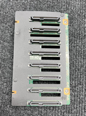 TYAN 2U 8盘2.5寸U2 PCIE 5.0 MCIO X8 GEN5.0硬盘背板拆机99新