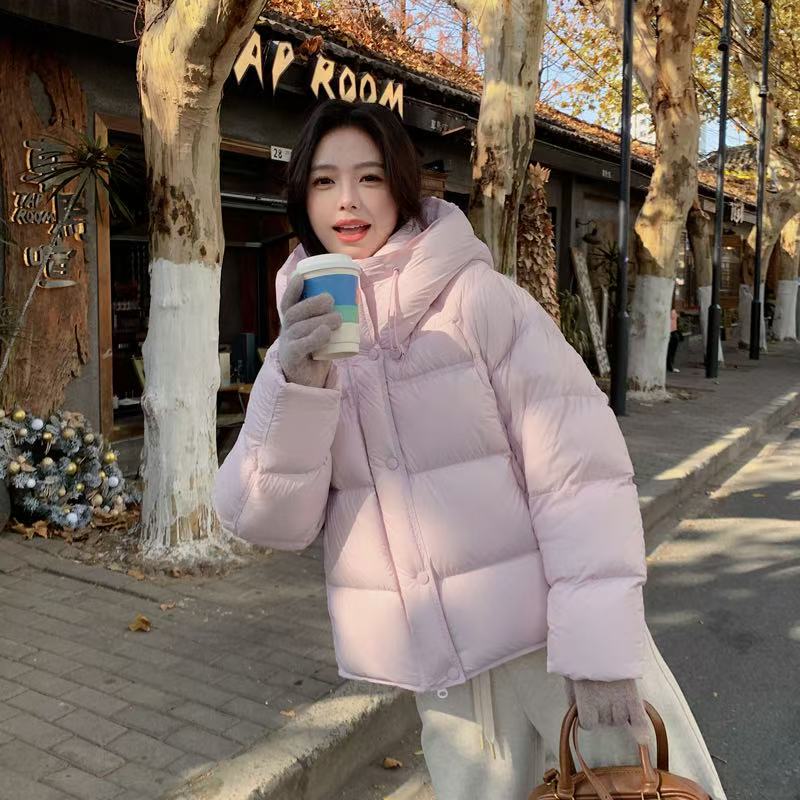 超软泡芙羽绒服女短款冬季2026新款加厚90白鸭绒面包服爆款外套潮