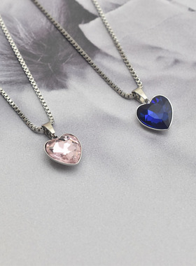 桃心吊坠项链短项链轻奢