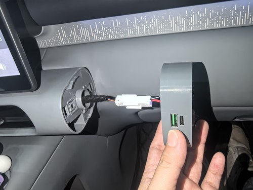 升级版零跑A10充电拓展 IP Bar改装USB+Type-C充电模块双接口快充