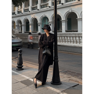 【盛朗熙AresMines】墨线疏影 重磅粗针麻花绞花工艺长款开衫毛衣