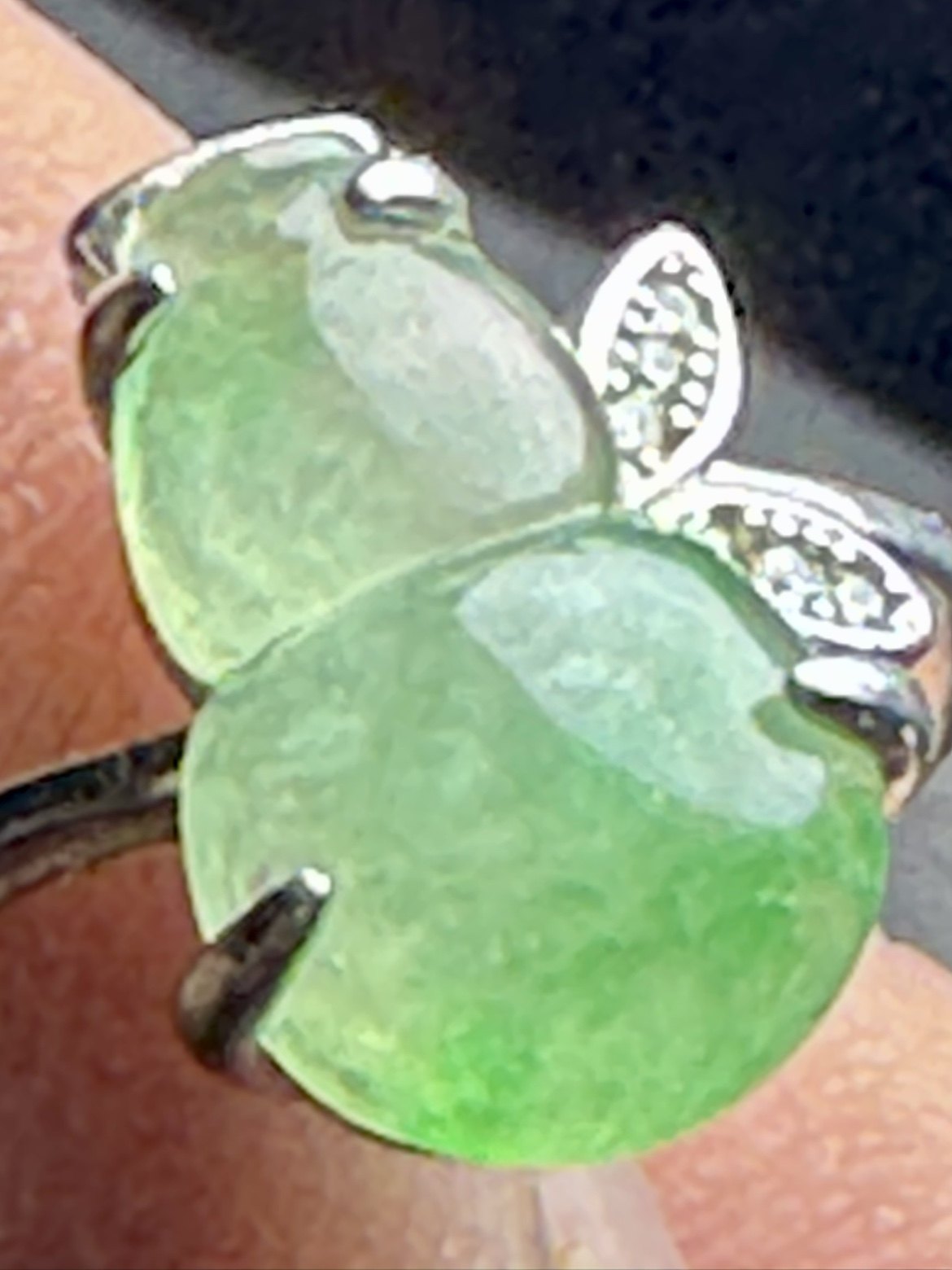 店铺大促特价促销冰种翡翠葫芦戒指水润通透油腻有光泽