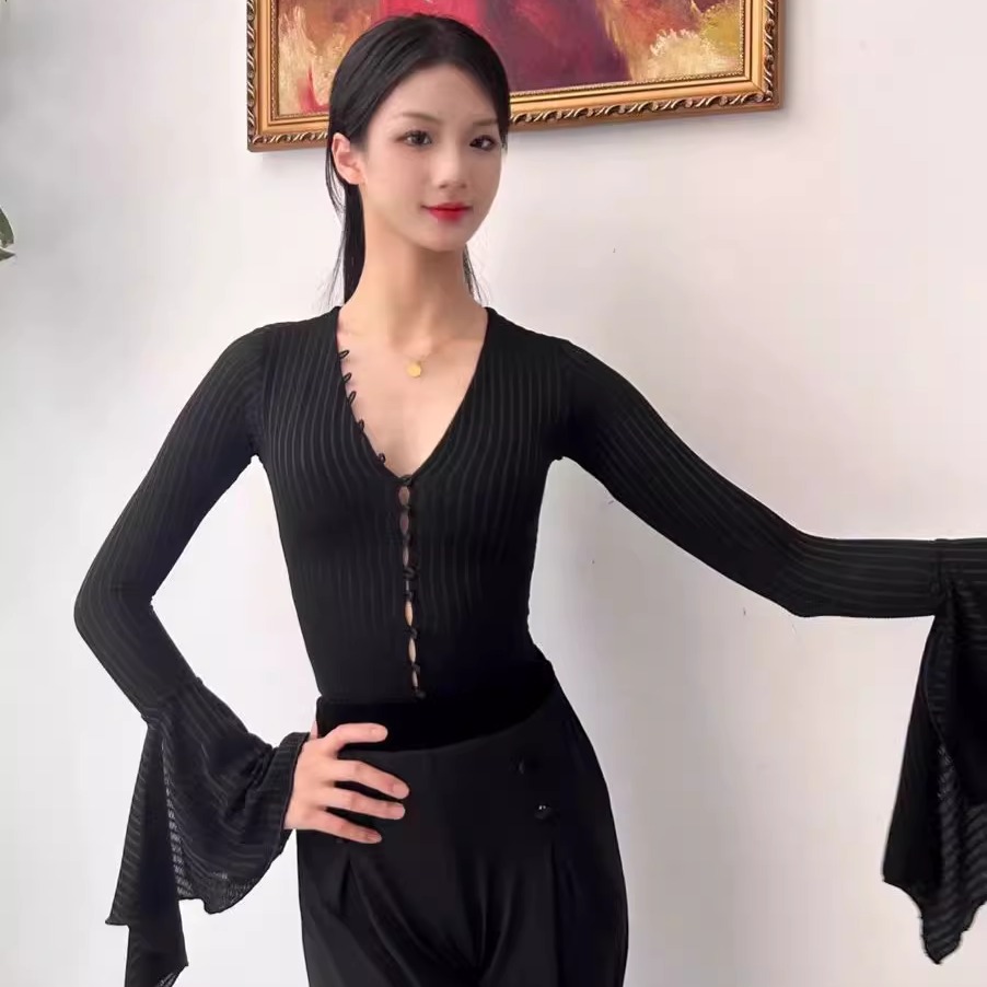 LOYAL拉丁舞服成人女士练功服摩登服v领喇叭袖上衣基础百搭训练服