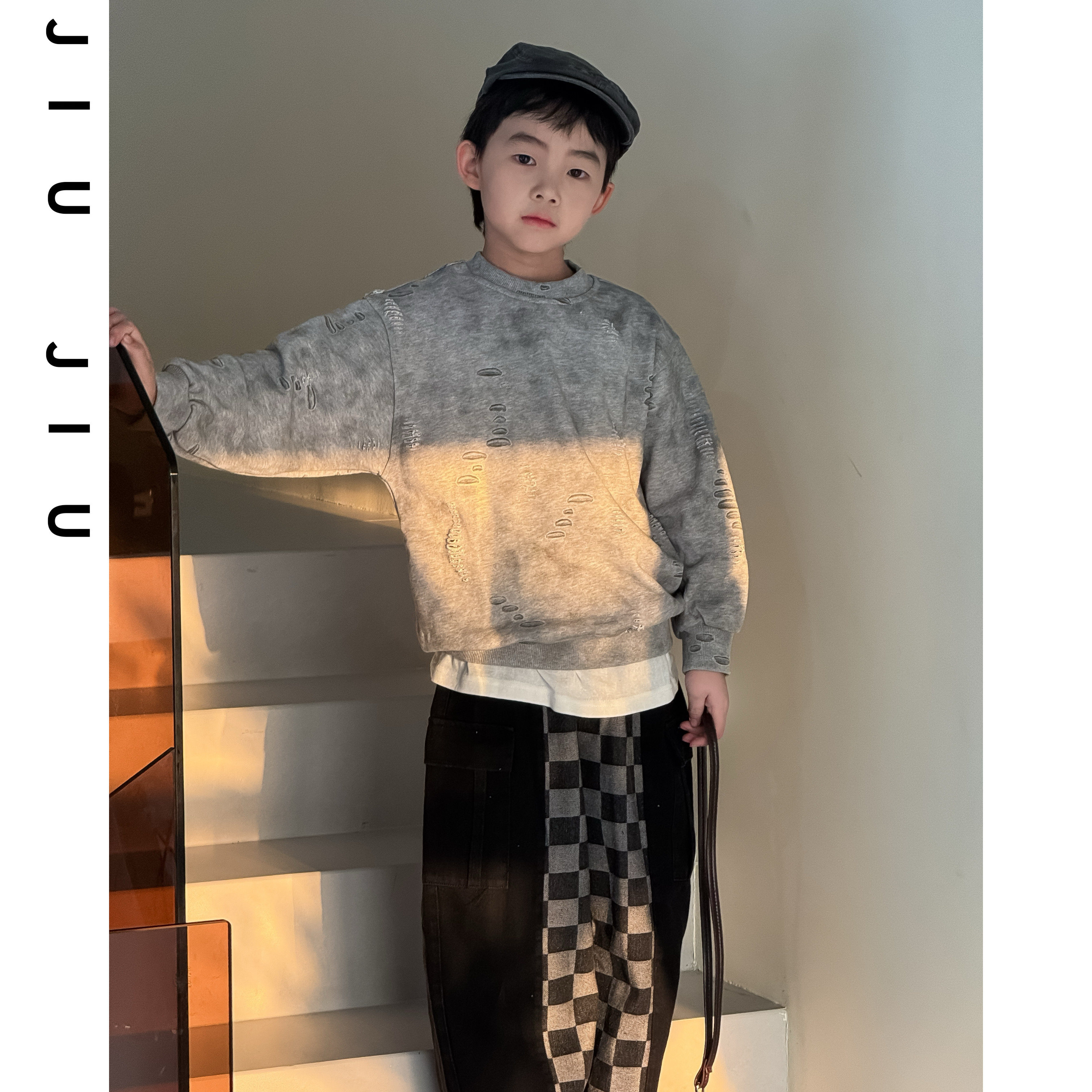 男女童圆领儿童做旧卫衣
