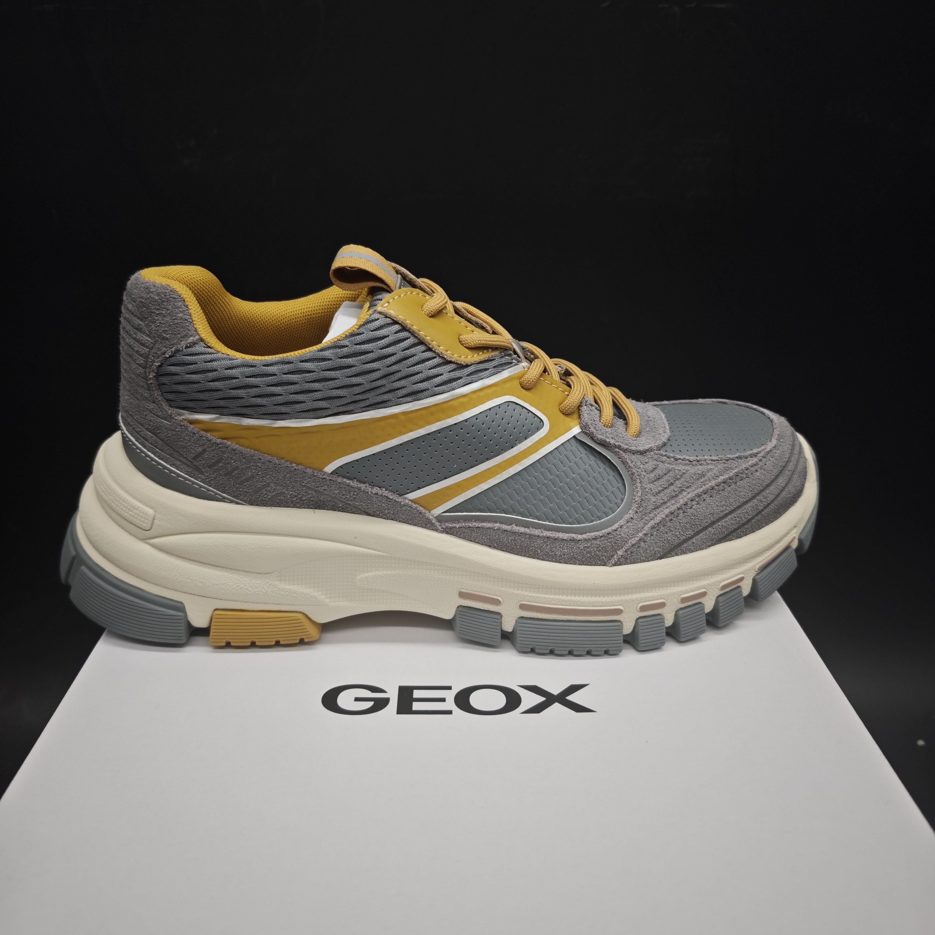 专柜撤柜25年新品GEOX健乐士男士运动低帮时尚休闲鞋 151300-94,流行男鞋,时尚休闲鞋,淘宝优惠券,粉丝福利购,淘宝优惠卷