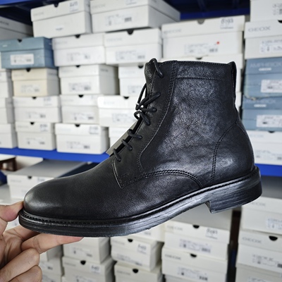 GEOX健乐士男士加绒羊皮皮靴切尔西靴U36F7B C9999