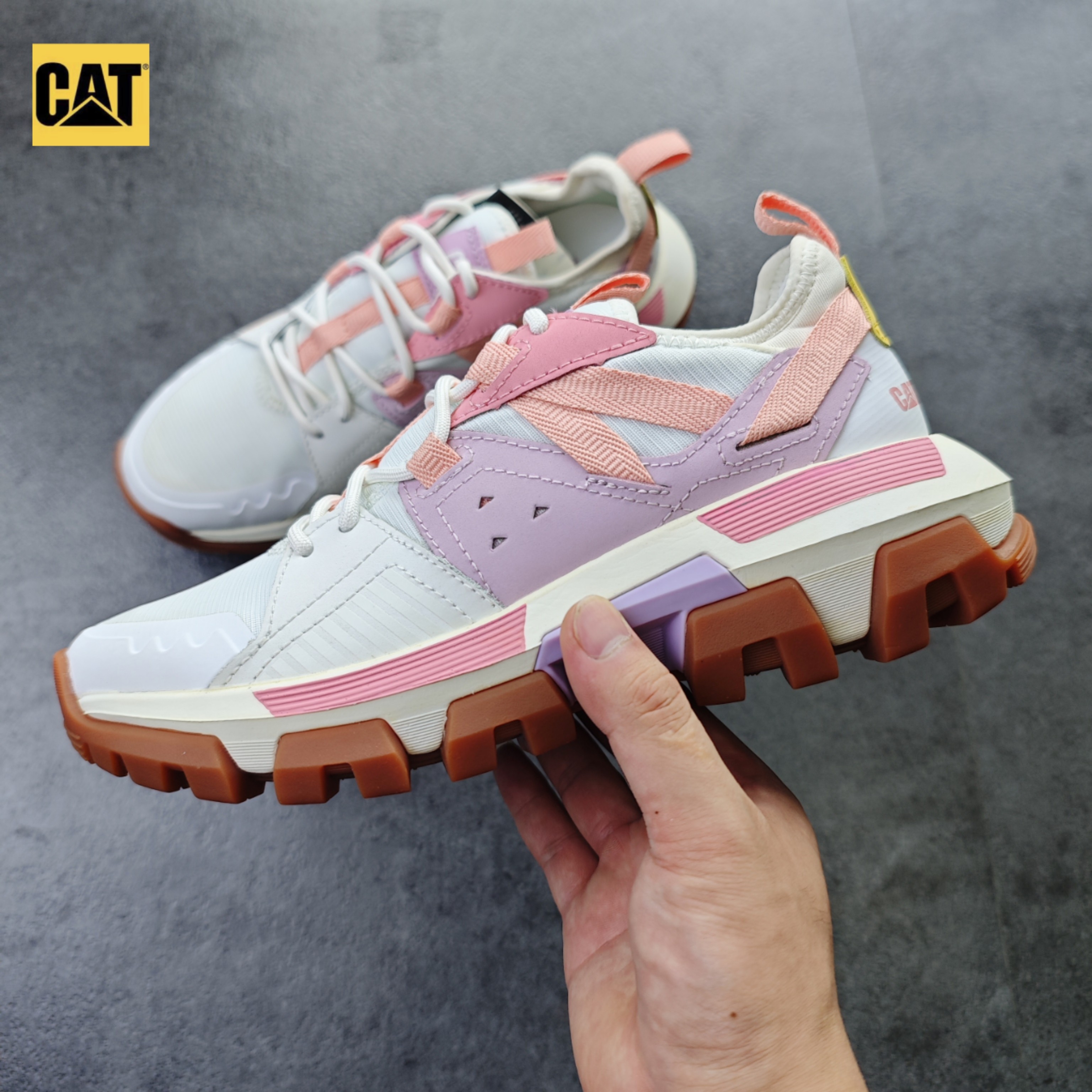 cat卡特男士网面透气户外休闲鞋老爹鞋40码 P110296无原盒