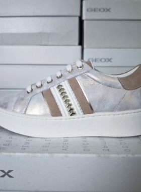 36码GEOX健乐士杰欧适女士牛皮革人造革休闲板鞋 D250QXE CH85Q