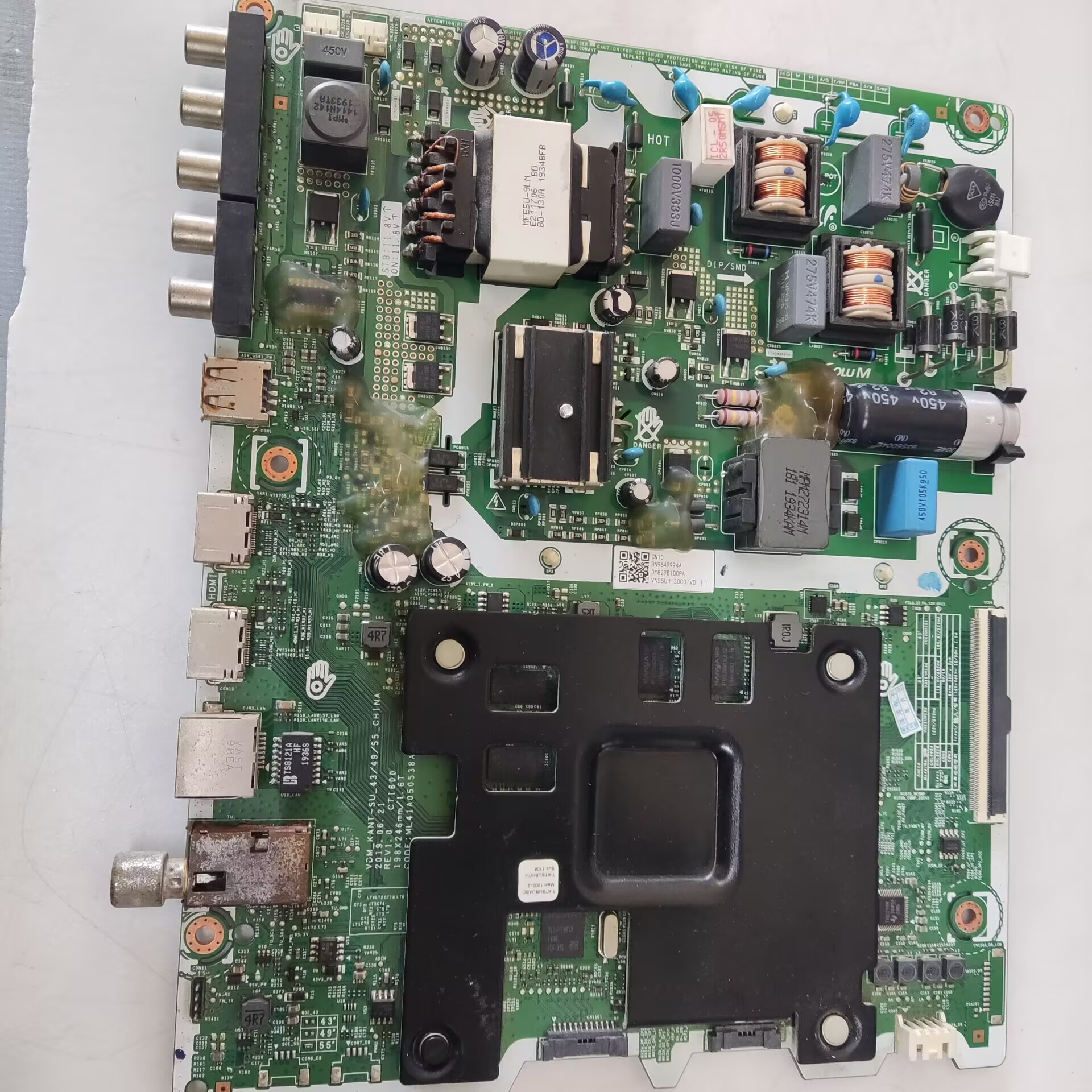 三星UA55RU7520JXXZ主板ML41A050538A配屏CY-DR055HGEE1V实拍图