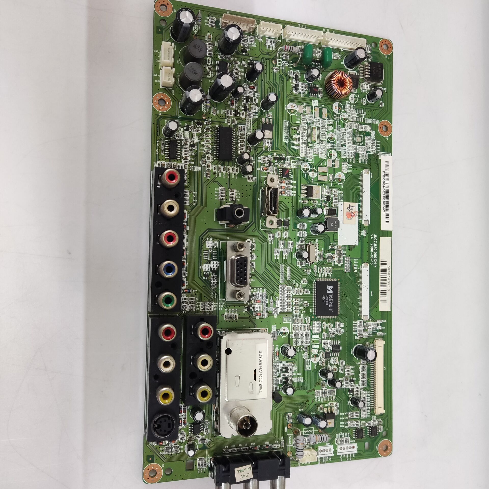 原装长虹LT32710液晶主板JUC7.820.00012414屏LC320WXN实拍图