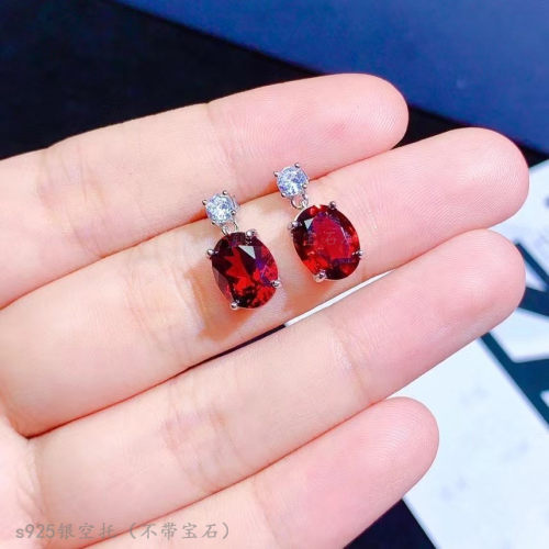 s925纯银耳钉空托 椭圆形8*10mm镶钳石榴石 水晶石 简单四爪 气质