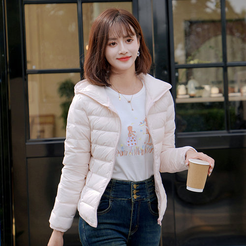 ATAR连帽轻薄纯色羽绒服