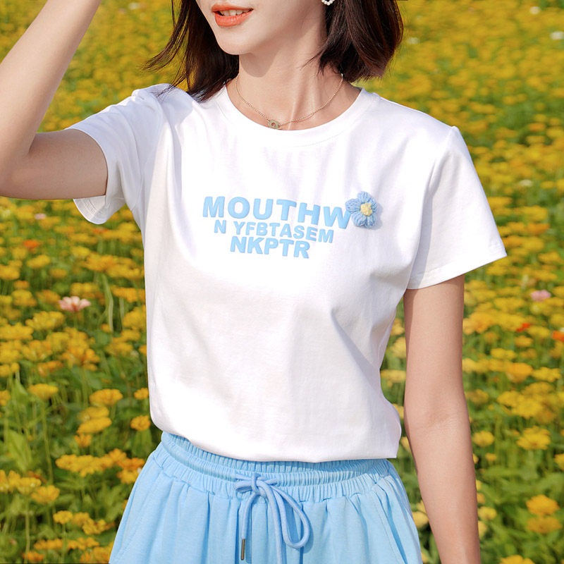 atar夏女士t恤上衣新款短袖圆领立体花字母体恤休闲宽松白色打底