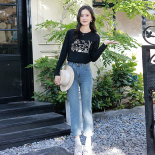 新品 子套装 绣花圆领长袖 牛仔九分裤 针织T恤衫 ATAR休闲2026春女装