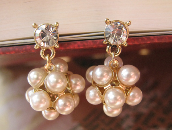 仿珍珠耳钉合金名媛风经典款女