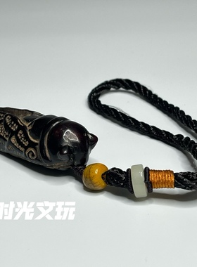 手玩牛角雕刻金蝉手把件天然实心文玩仿古牛角雕刻男女款挂饰车挂