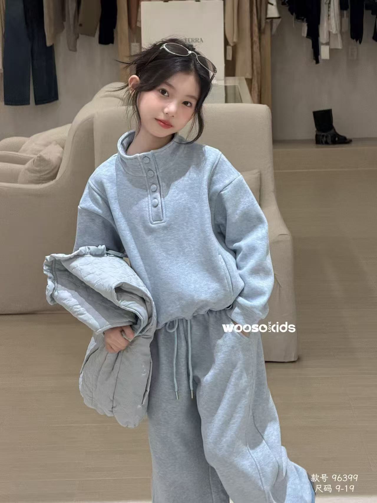 女童套装2026新款洋气时髦儿童秋冬款卫衣棉马甲卫裤中大童三件套