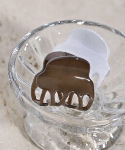 包拼邮 日本代购 ANEMONE 法国制纯色鲨鱼抓夹迷你小碎发刘海边夹