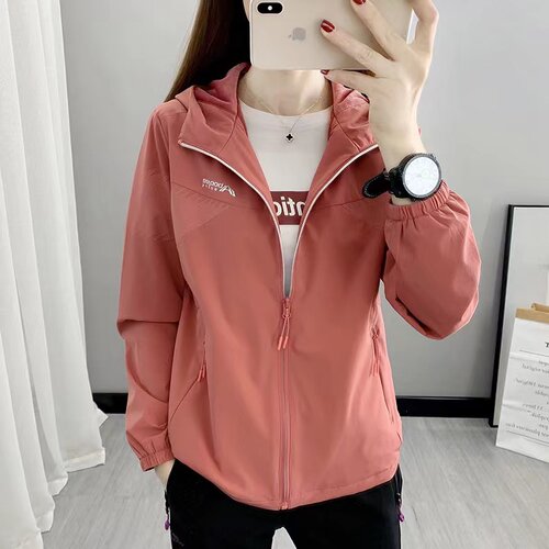 软壳冲锋衣外套女连帽加绒防风保暖上衣户外休闲运动登山徒步上衣