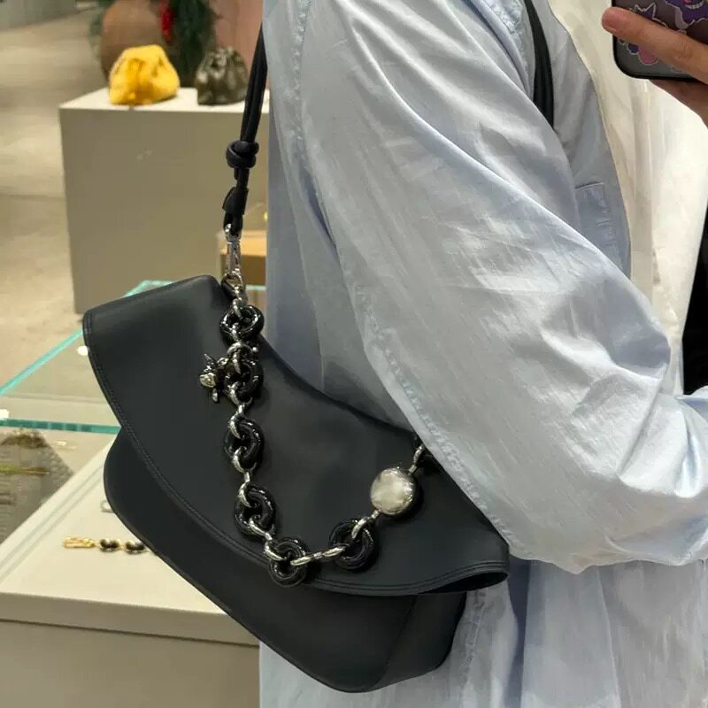 罗家牛皮翻盖链条通勤托特包