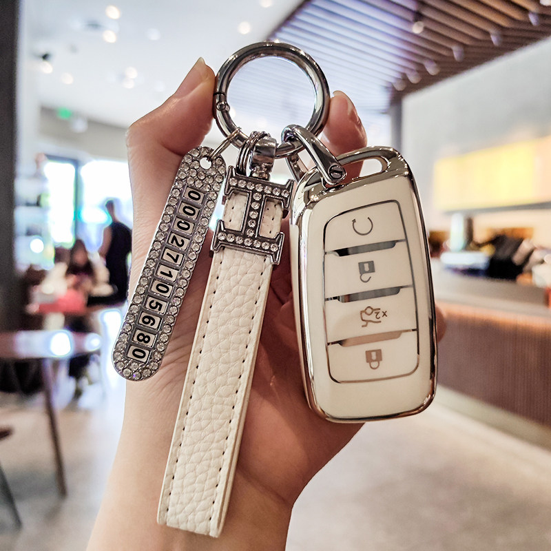 适用长安cs35Plus钥匙套CS95/cs85Coupe高档车钥匙保护壳包配件扣