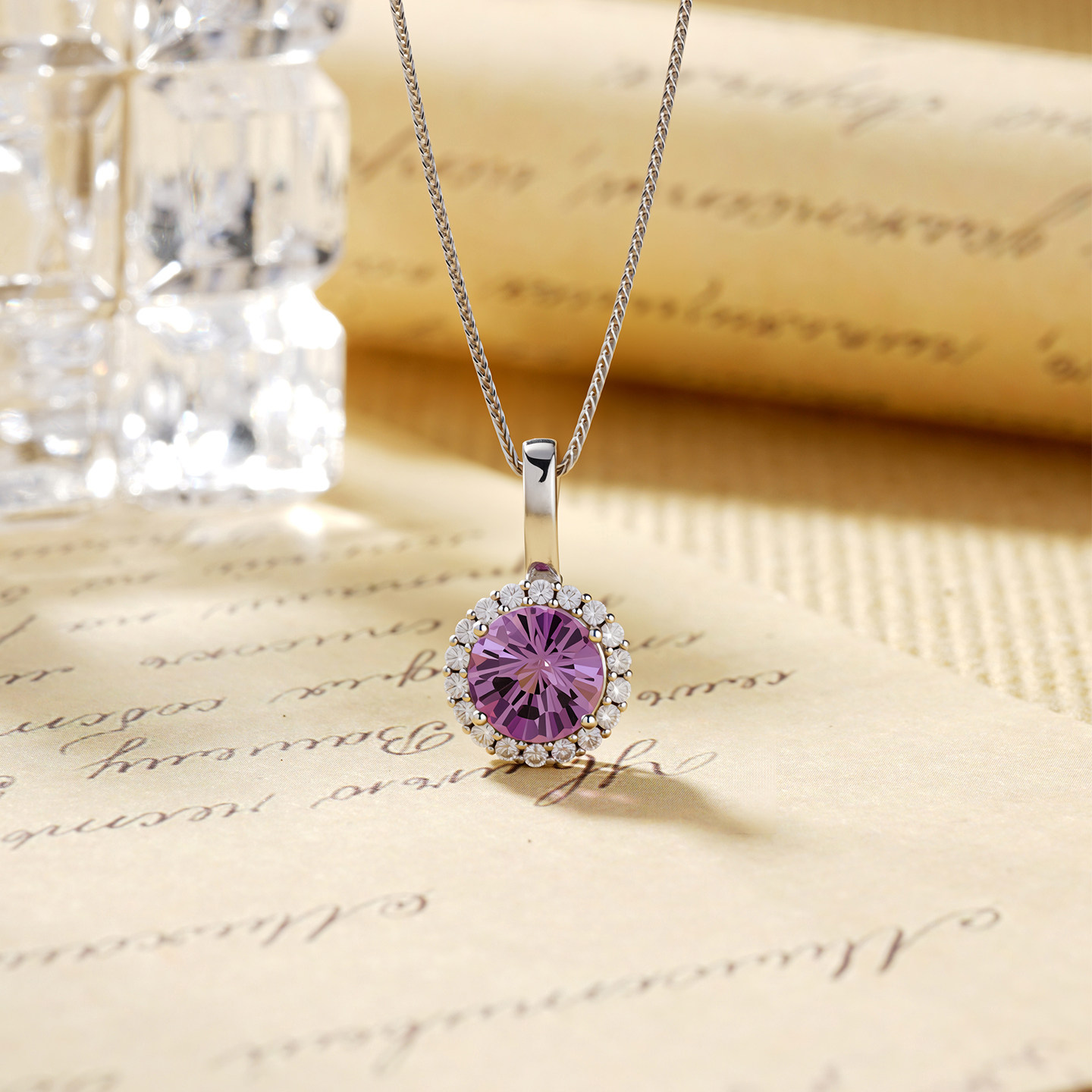 黛晶珊天然紫水晶吊坠女S925纯银镶嵌紫色圆形宝石项链简约百搭
