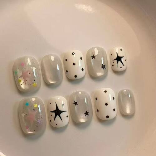 幻彩星芒猫眼穿戴甲显白