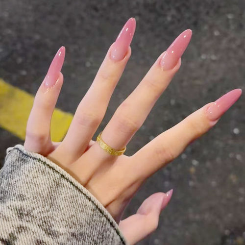 蜜桃乌龙粉渐变色穿戴甲