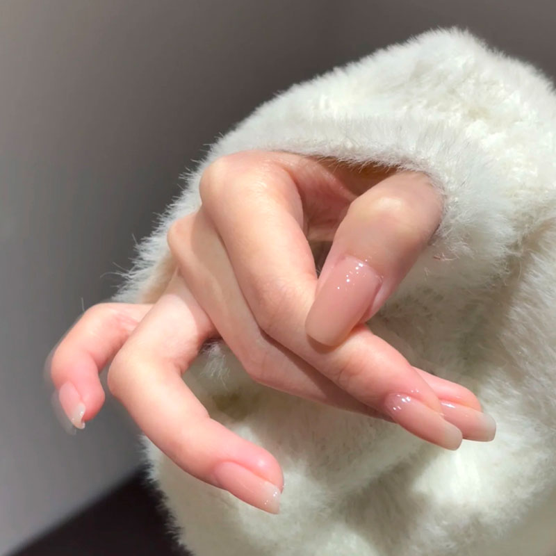 裸粉色嬛嬛穿戴甲纯欲