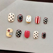 黑糖波点格纹穿戴甲甜酷可爱卡通小兔个性 跳色新短款 豆豆美甲贴片