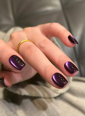 紫色变色龙猫眼穿戴甲高级感显白葡萄紫日常百搭新爆短款美甲贴片