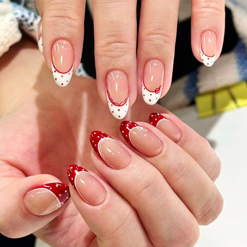 红菱法式穿戴甲蕾丝波点显白气质简约日常高级感新短款美指甲贴片,彩妆/香水/美妆工具,穿戴甲/甲片,淘宝优惠券,粉丝福利购,淘宝优惠卷