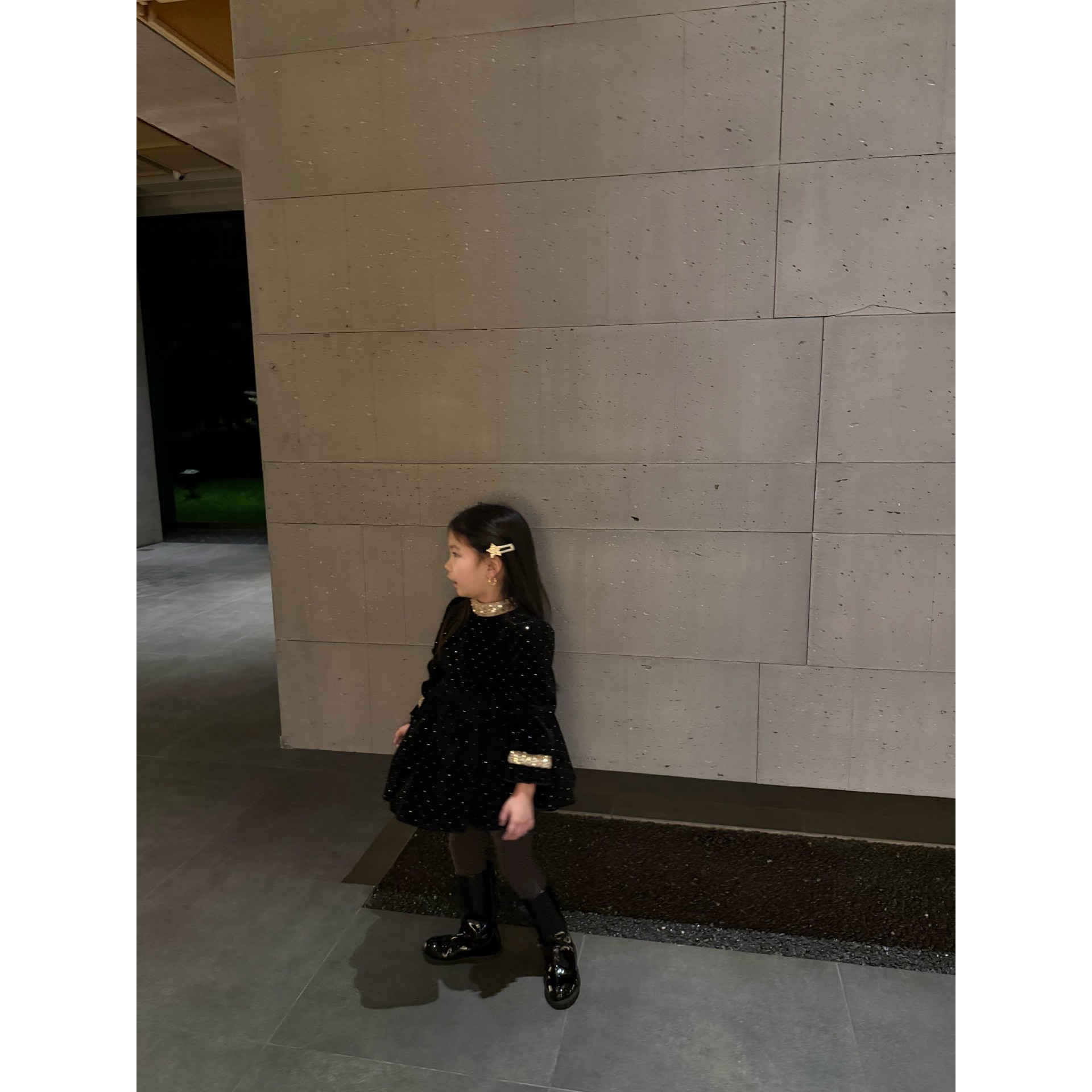 25秋冬满天星亮闪丝绒连衣裙女宝宝亮片公主裙蓬蓬裙生日礼服裙