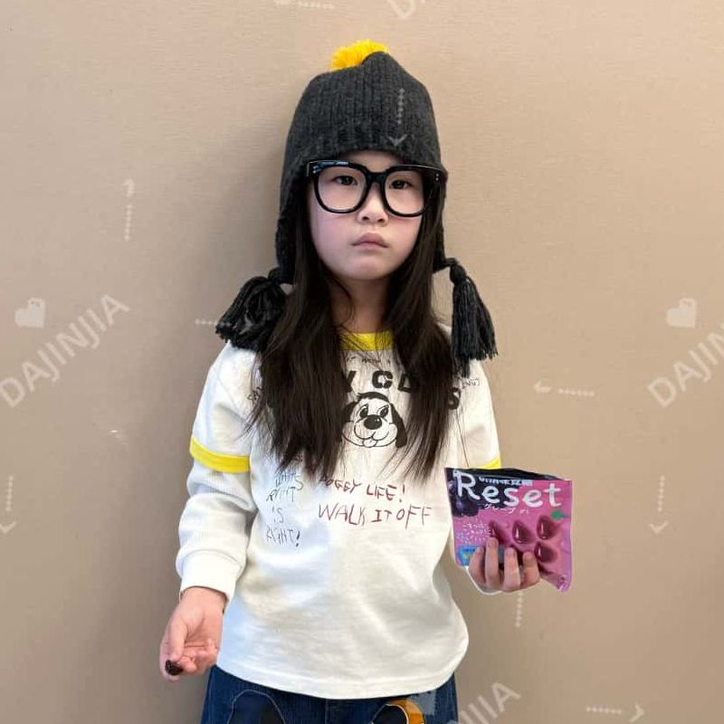 大金家童假两件撞色卡通印花卫衣