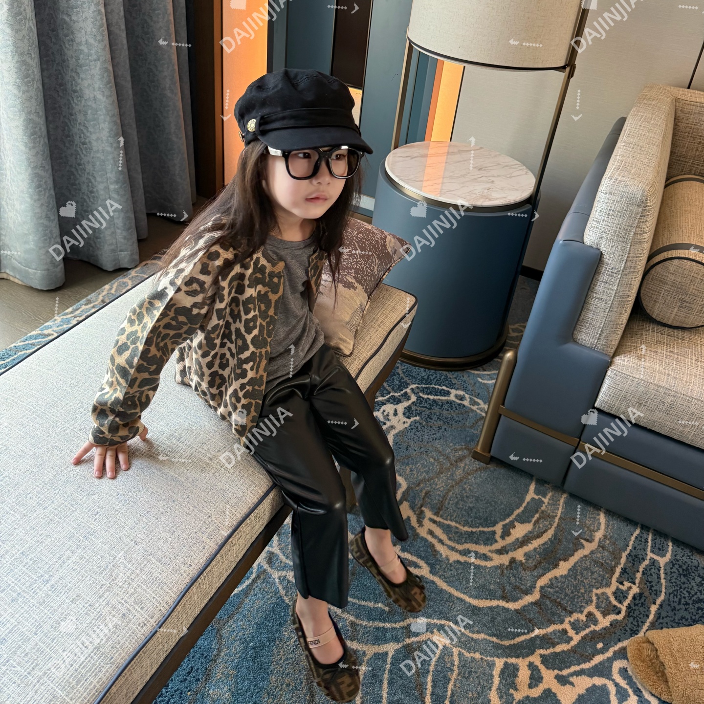 25秋冬新款巨舒服潮牌韩系豹纹洋气棉感炸街男女宝开衫外套上衣