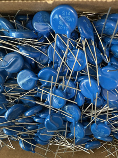 S14K275K1 西门子 压敏电阻 B72214P2271K101 原装正品EPCOS E2K1