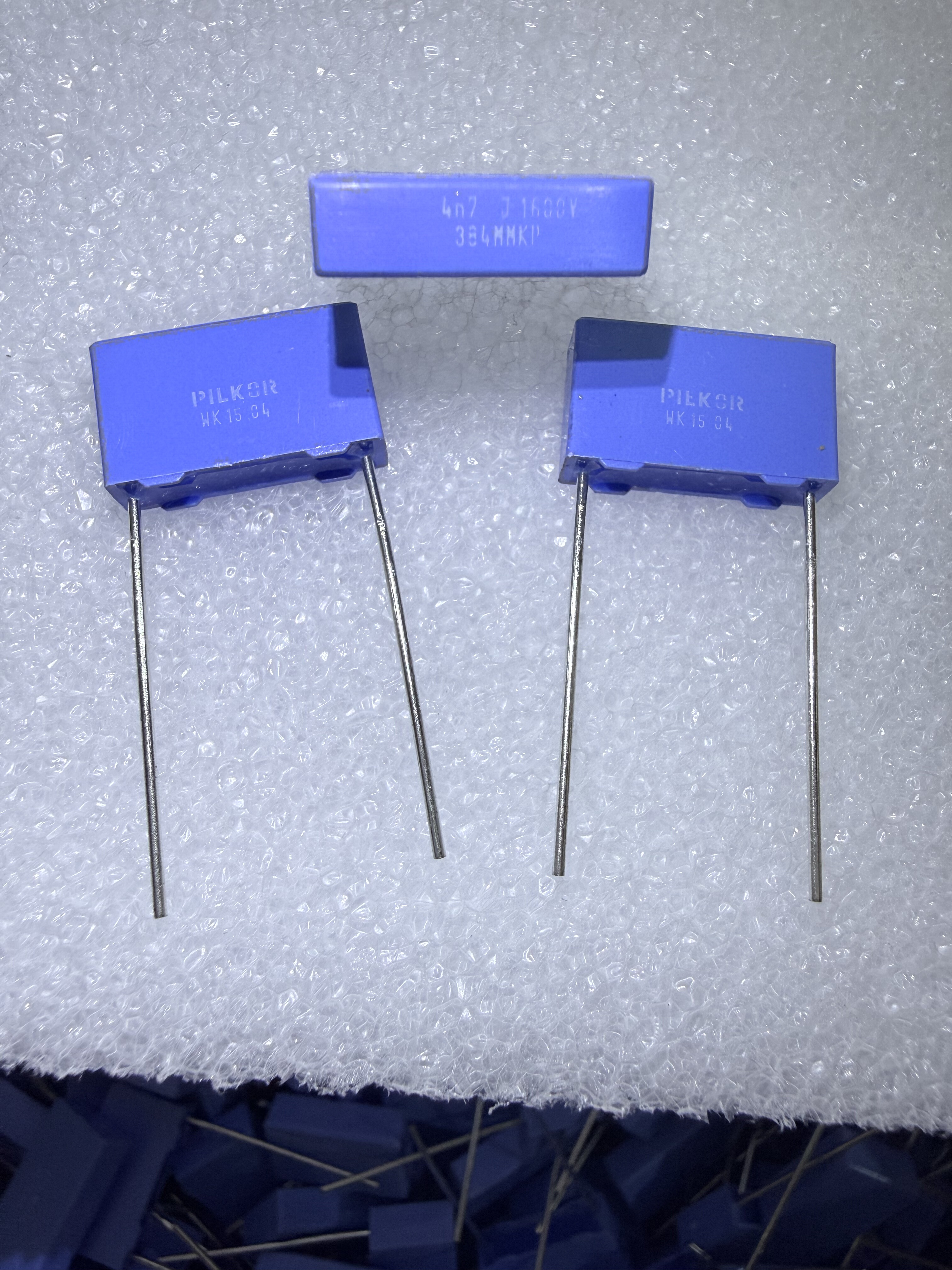 飞利浦薄膜电容 472 1600V 1.6KV 脚距15MM 4.7NF 1600V 1.6KV