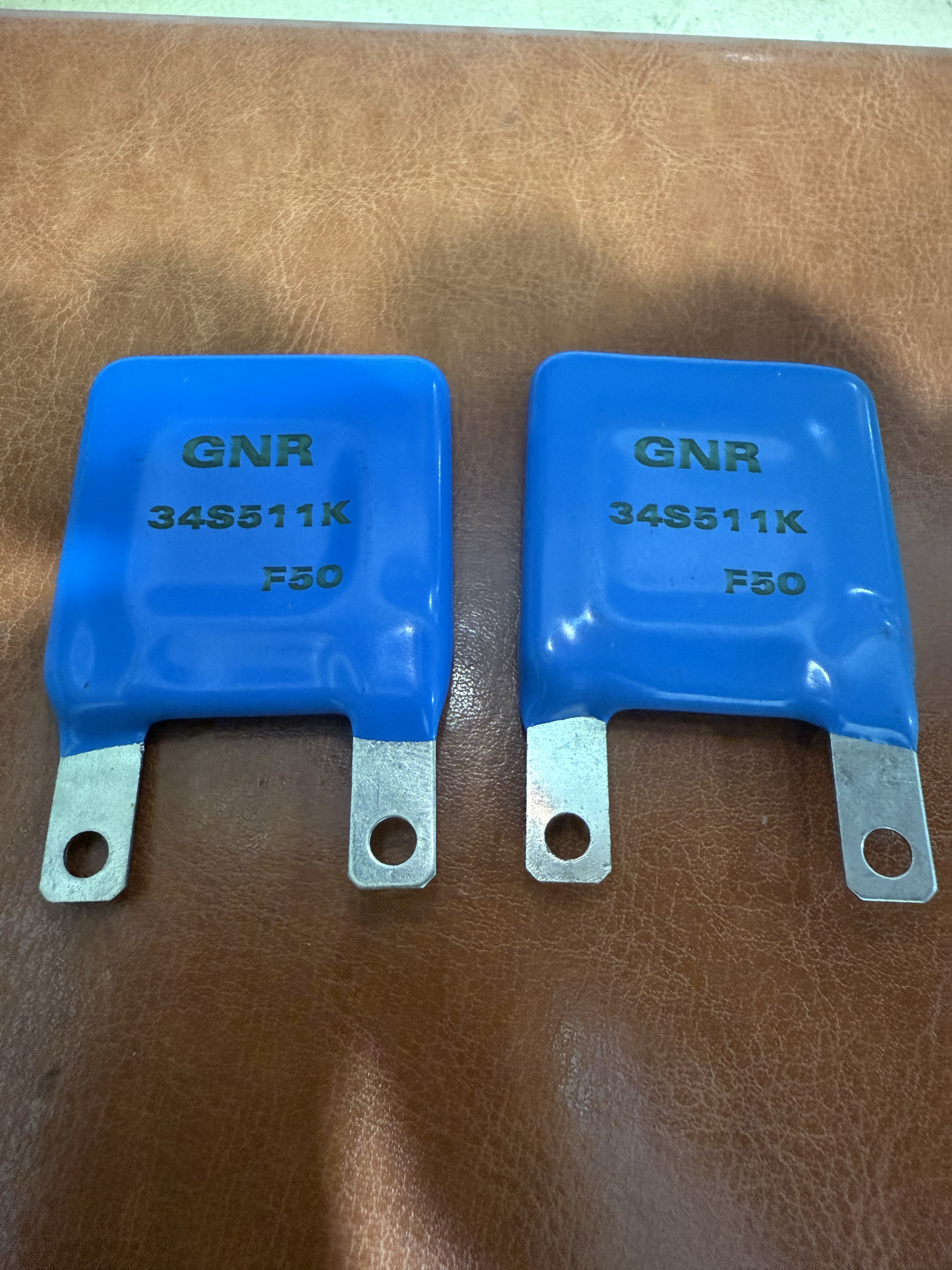 压敏电阻 34S511K GNR品牌 34MM 510V MOV系列 34D511 铜脚银片