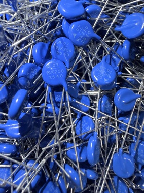 S07K250 西门子压敏电阻 B72207S2251K101 EPCOS原装 S07K250E2