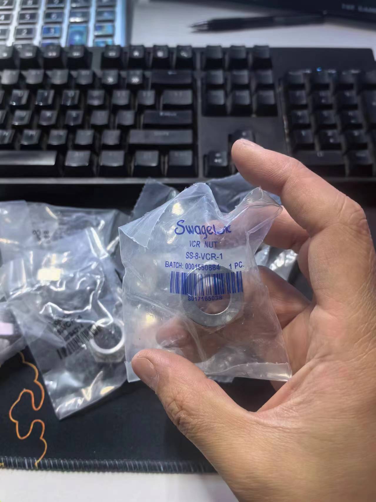 伟洛克VCR母螺母SS-4-VCR-1