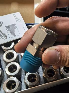 美国世伟洛克Swagelok SS-810-1-8  1/2卡套转1/2NPT外丝原装进口