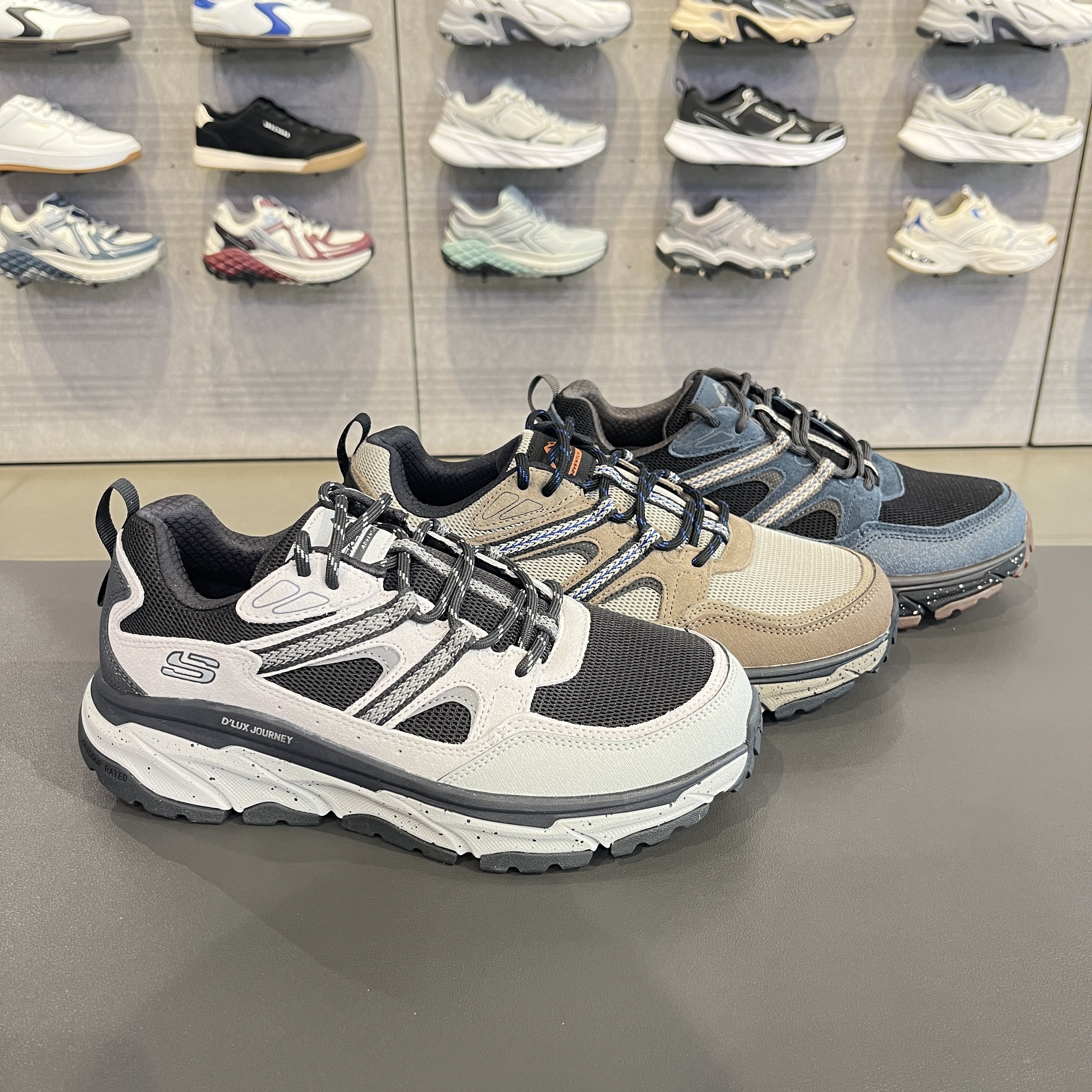 Skechers斯凯奇男士轻质吸震透气舒适城市户外鞋休闲运动鞋237417