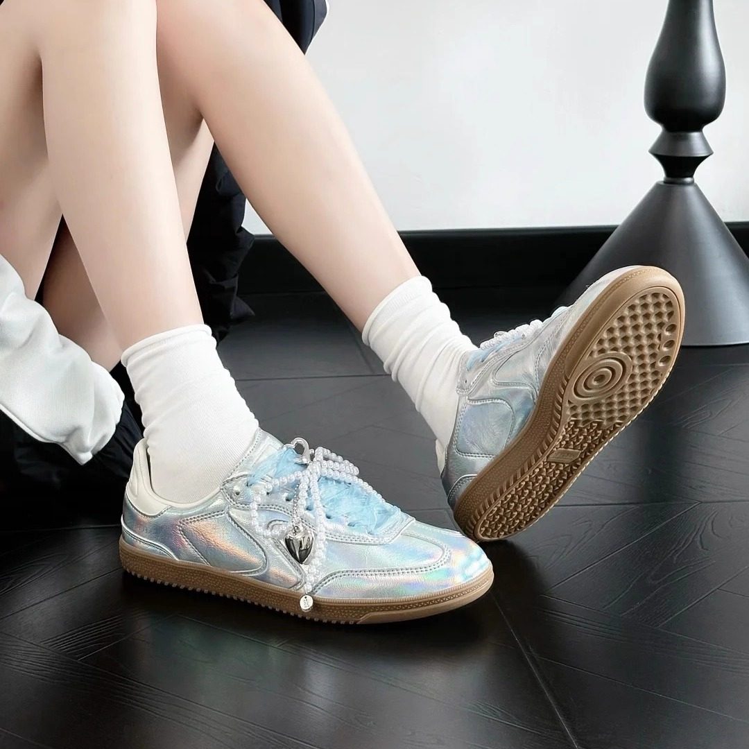 Skechers斯凯奇夏季女子镭射芭蕾德训鞋耐磨平底休闲板鞋185324