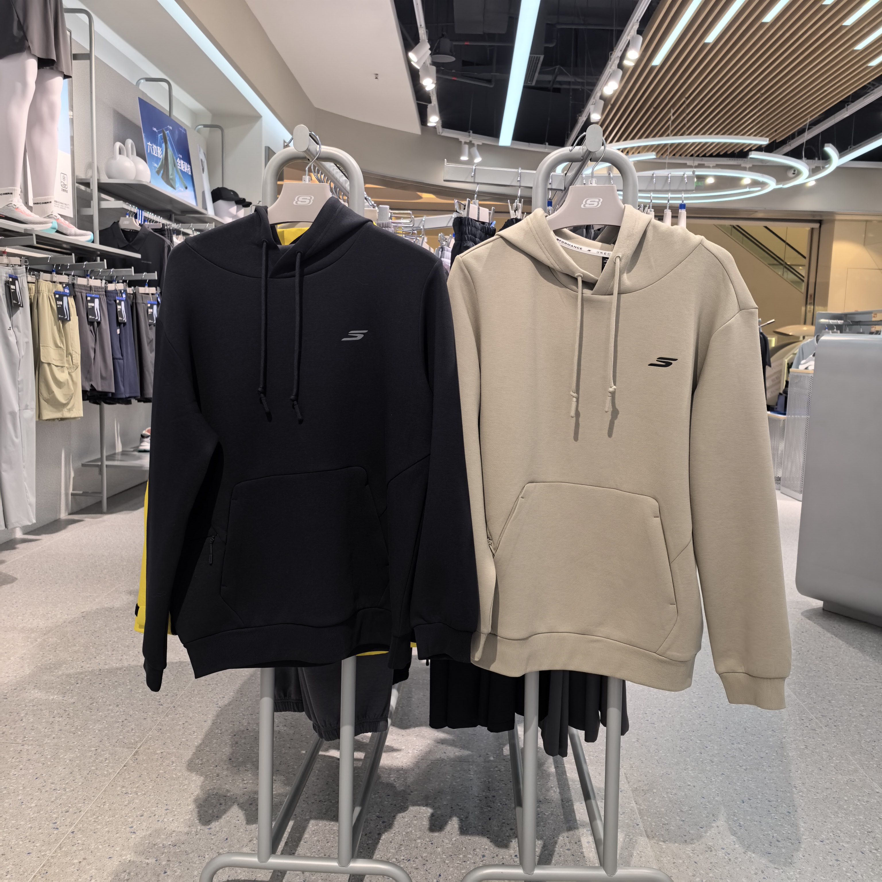 Skechers斯凯奇男士秋季纯色亲肤百搭连帽针织套头卫衣P426M069