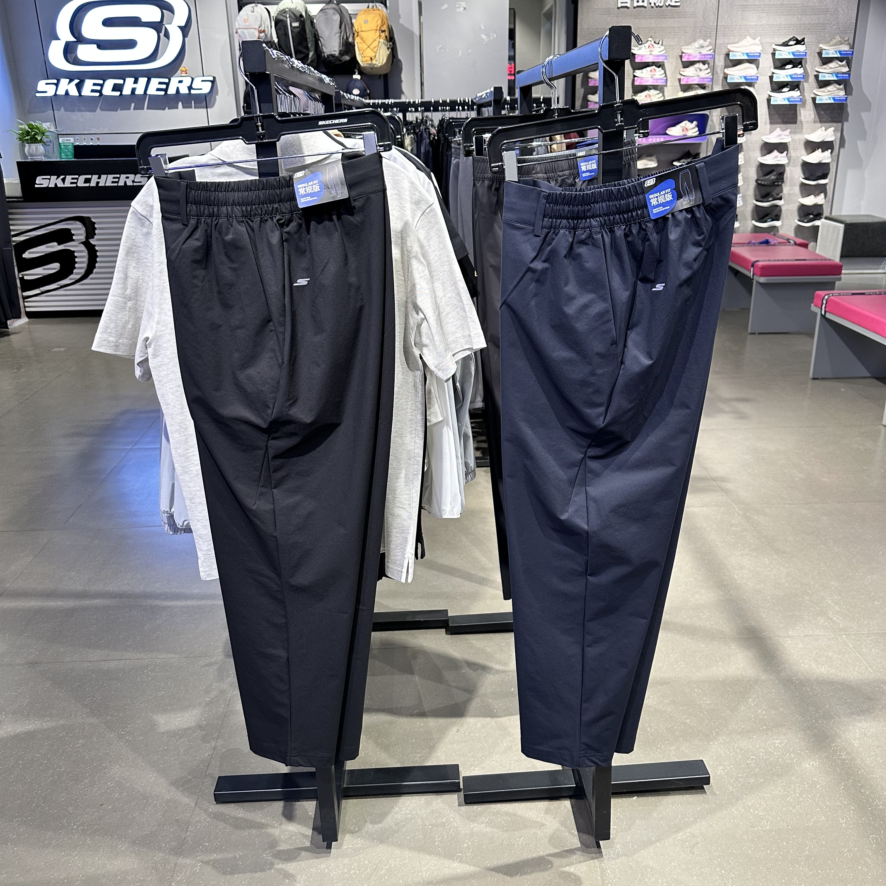 Skechers斯凯奇男士秋冬舒适直筒运动百搭休闲梭织长裤P226M138