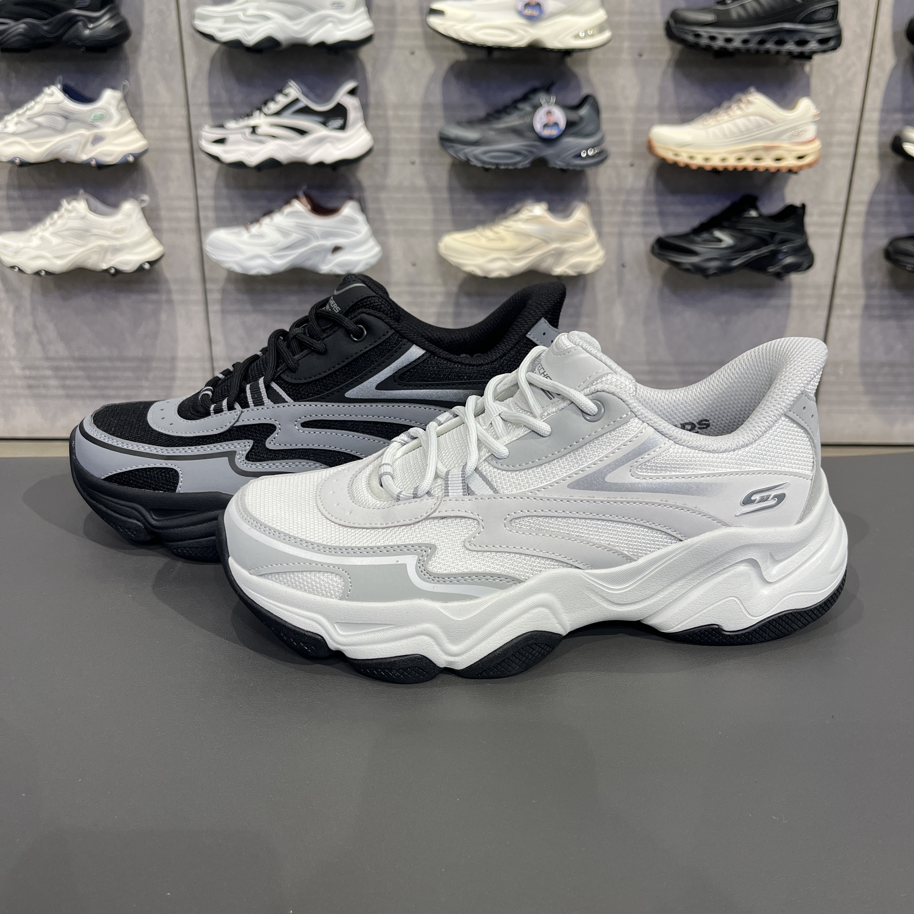 Skechers斯凯奇男士一脚蹬闪穿鞋厚底复古百搭运动老爹鞋118332