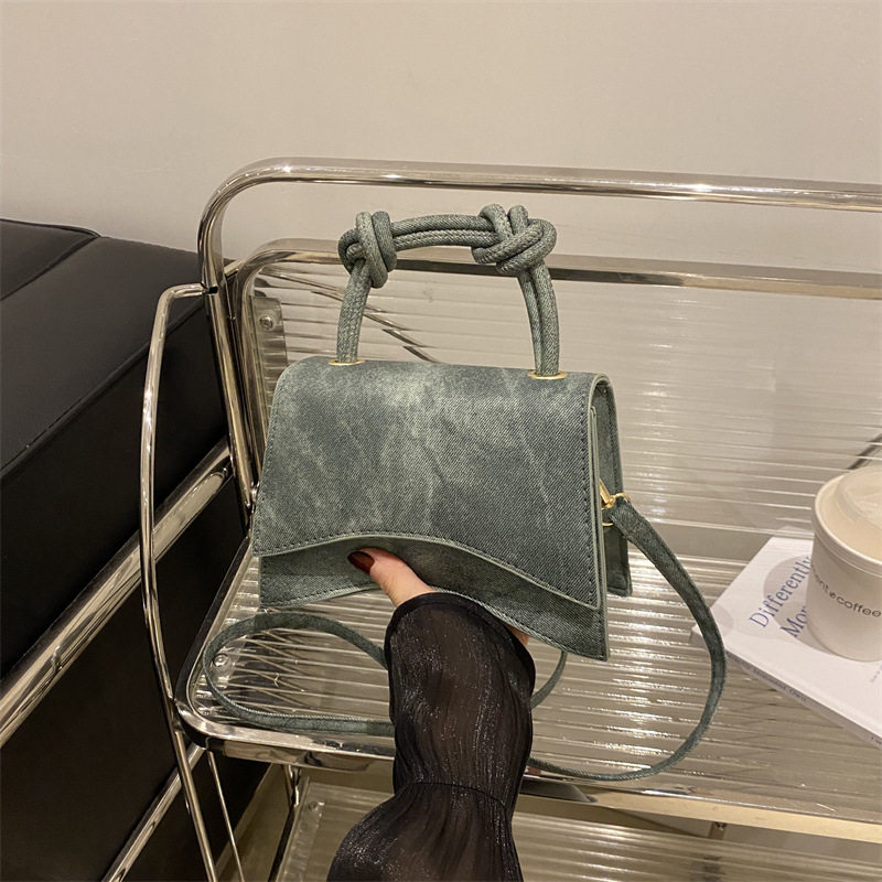 小夏商铺灬新款复古个性潮时尚简约气质洋气女休闲单肩斜挎手提包